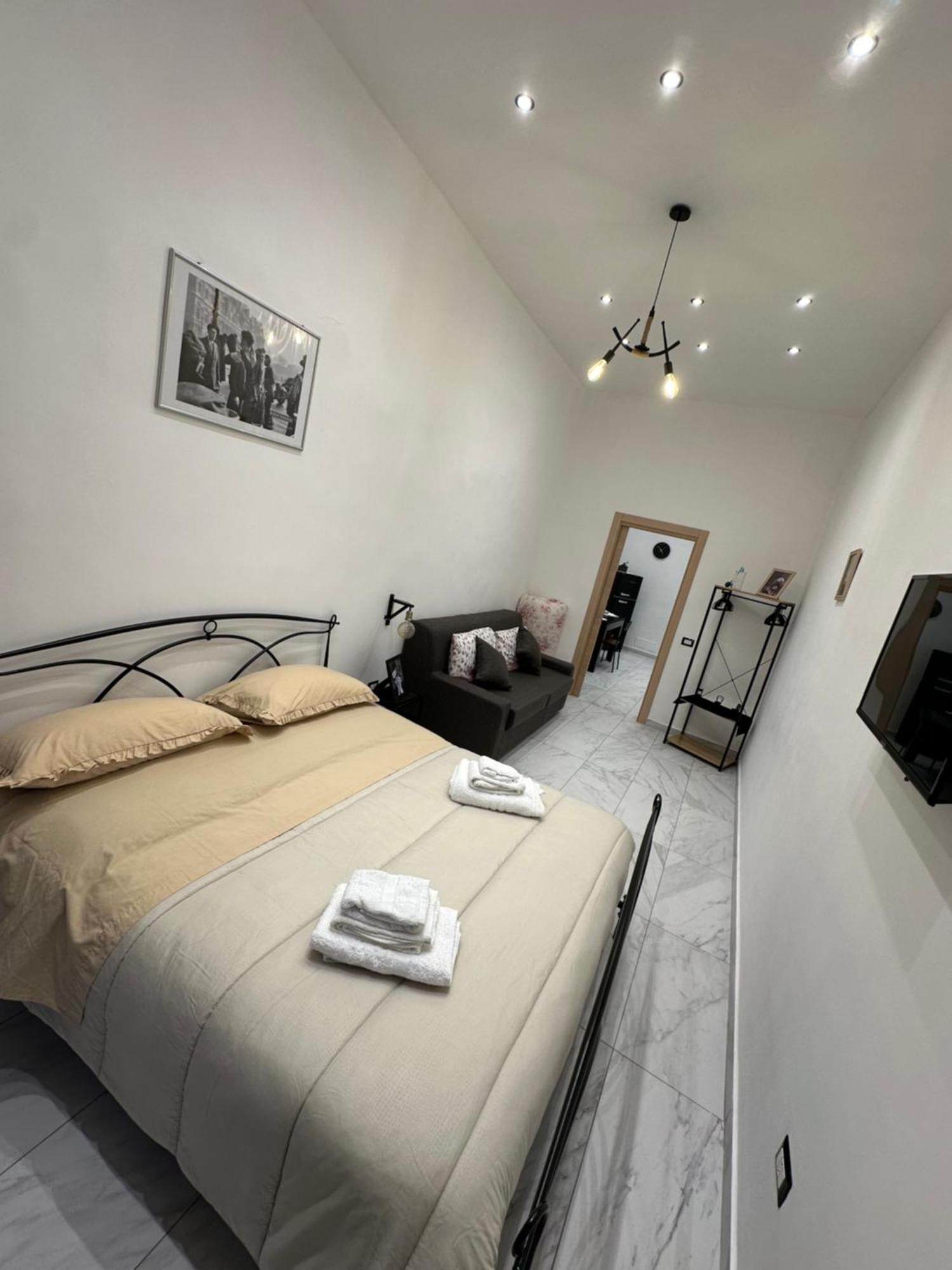 Apartamento Residenza Marvin De Curtis Nápoles Exterior foto